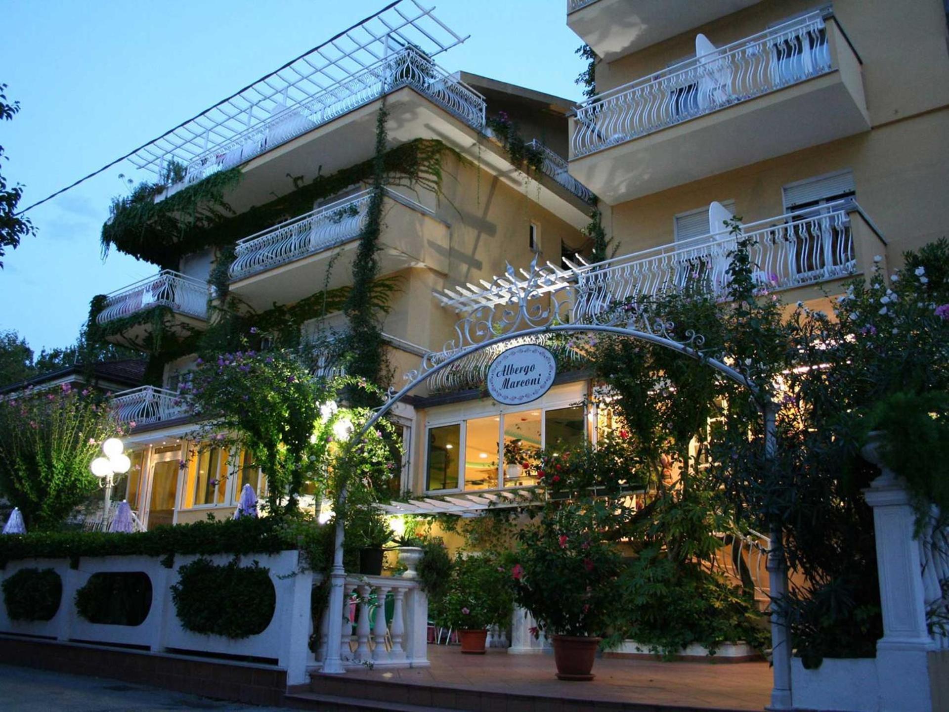 Hotel Marconi Cattolica Dış mekan fotoğraf