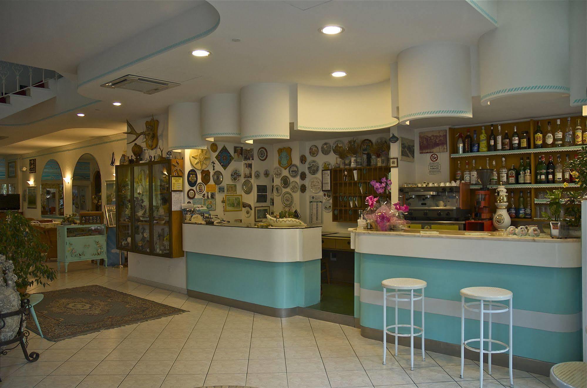Hotel Marconi Cattolica Dış mekan fotoğraf